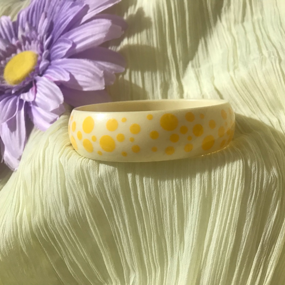 Vintage Polka Dot Bangle